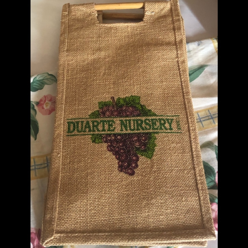 💜💜SALE 3/$15💜💜NEW BURLAP WINE BOTTLE BAG